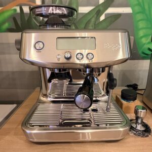Máquina de Café con Molino SAGE